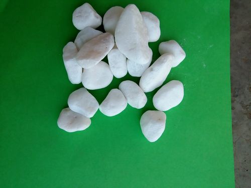 厂家销售鹅卵石 机制鹅卵石 白石子 型号多种